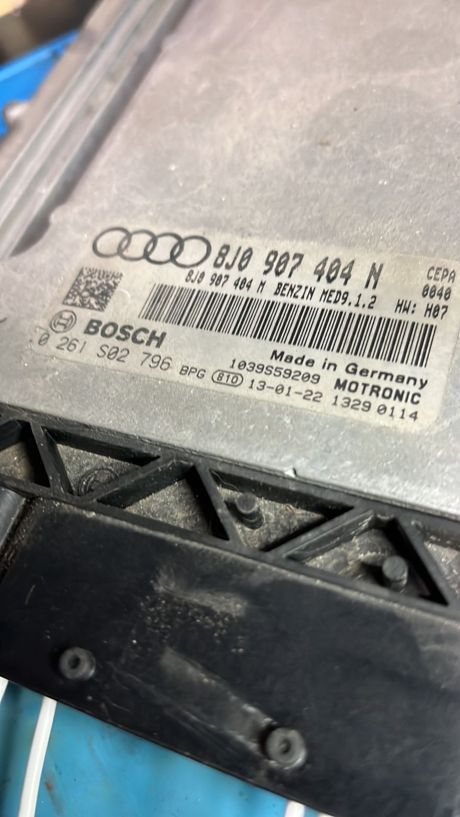 KT200 Bench Read / Write Audi MED9.1.2-01